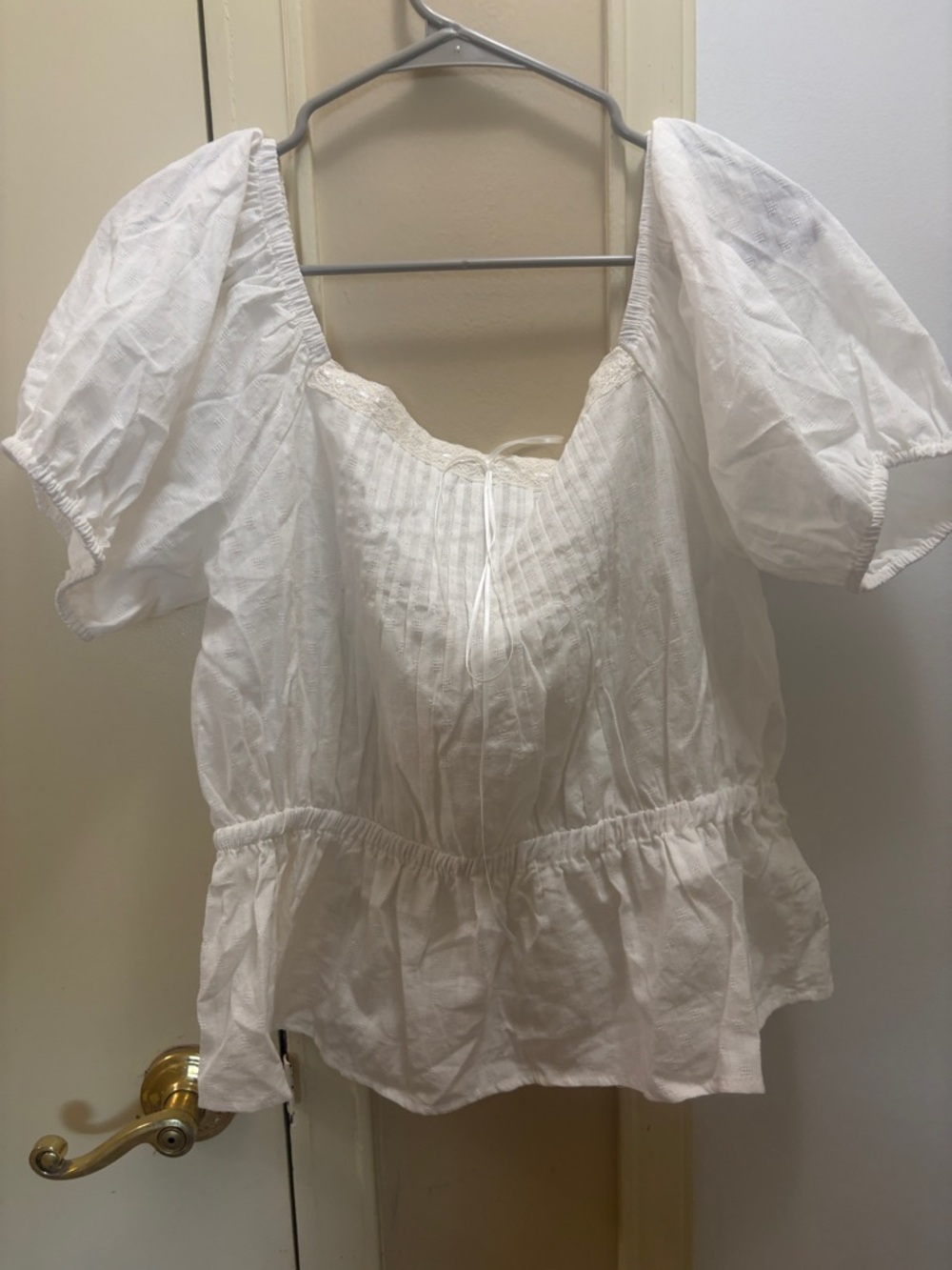 Women's White Peplum Peasant Blouse with Puff Sleeves